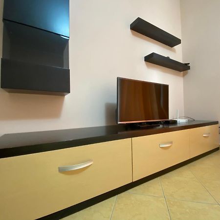 Noar Apartment Sarandë エクステリア 写真