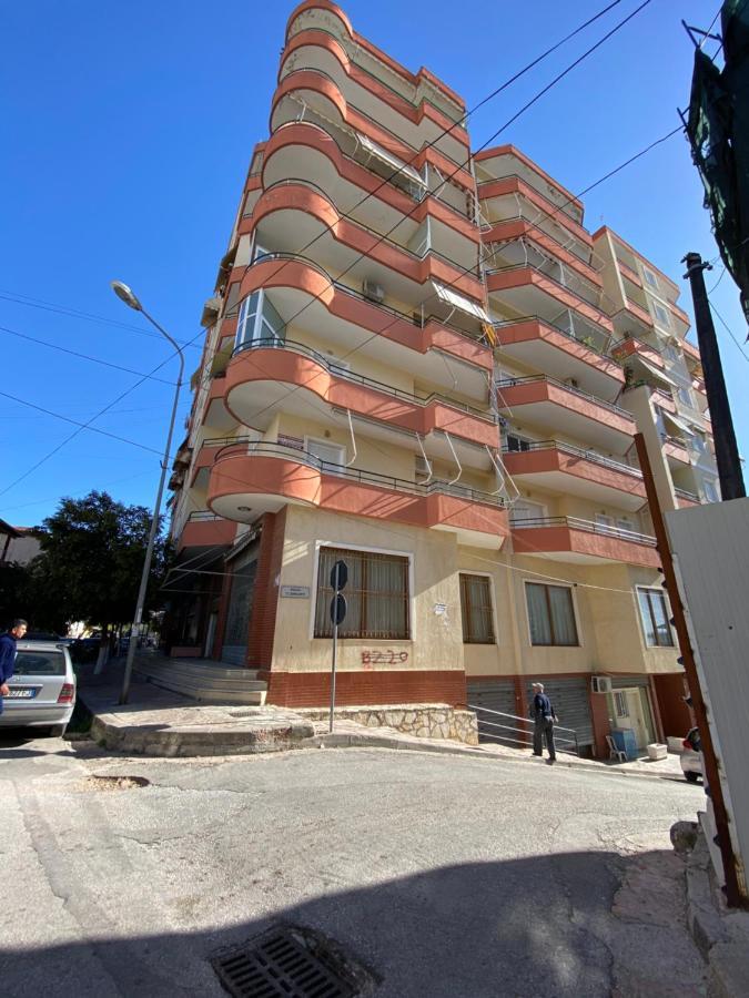 Noar Apartment Sarandë エクステリア 写真